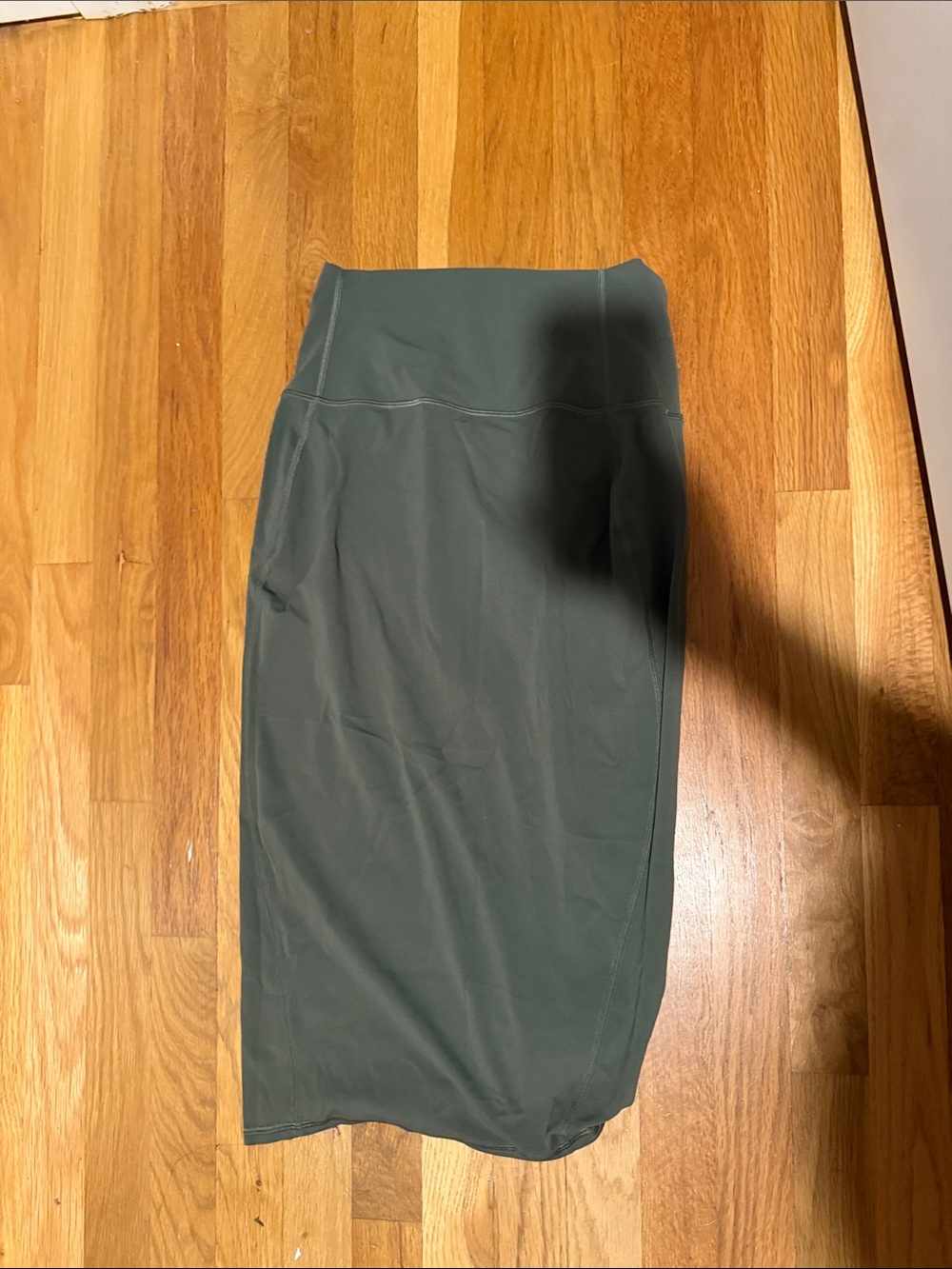 Align Skirt